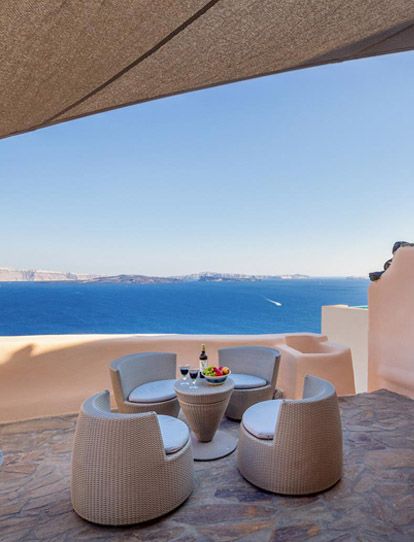 HORIZON AEIFOS SUITES, </br>OIA, SANTORINI ISLAND