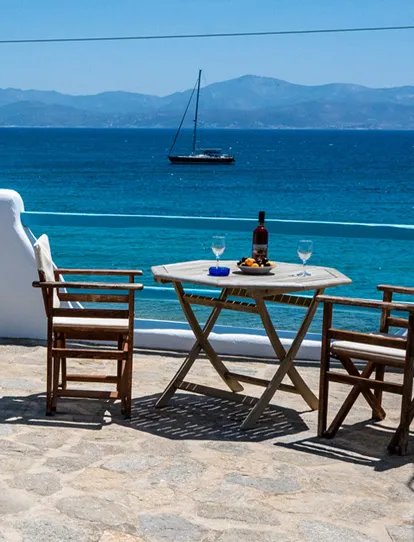 AFRODITI STUDIOS, </br> PAROS ISLAND